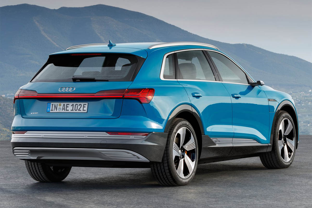 اودي e-tron 2020 (3).jpg