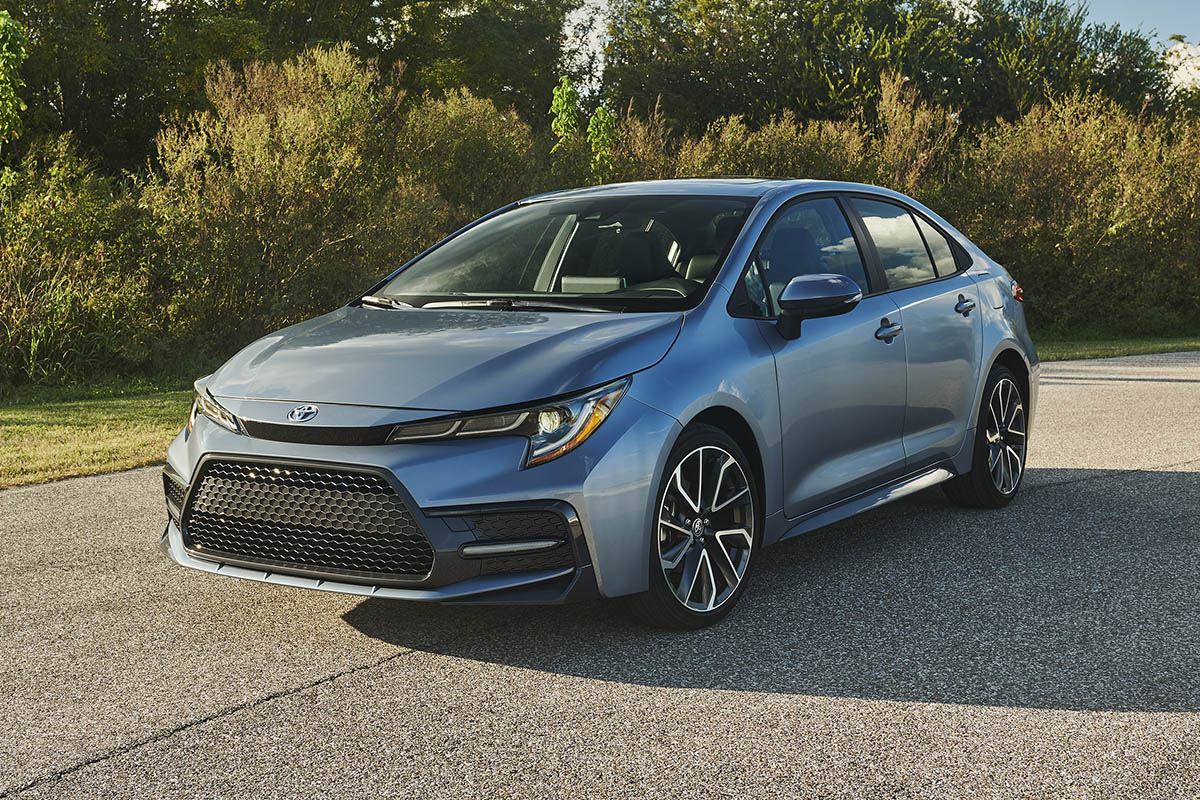 تويوتا كورولا سيدان 2020 الامريكية (1).jpg