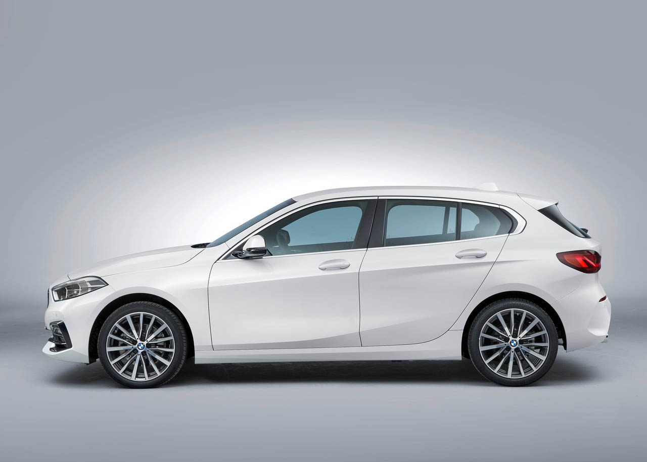 بي ام دبليو الفئة الاولى 2020 (11).jpg