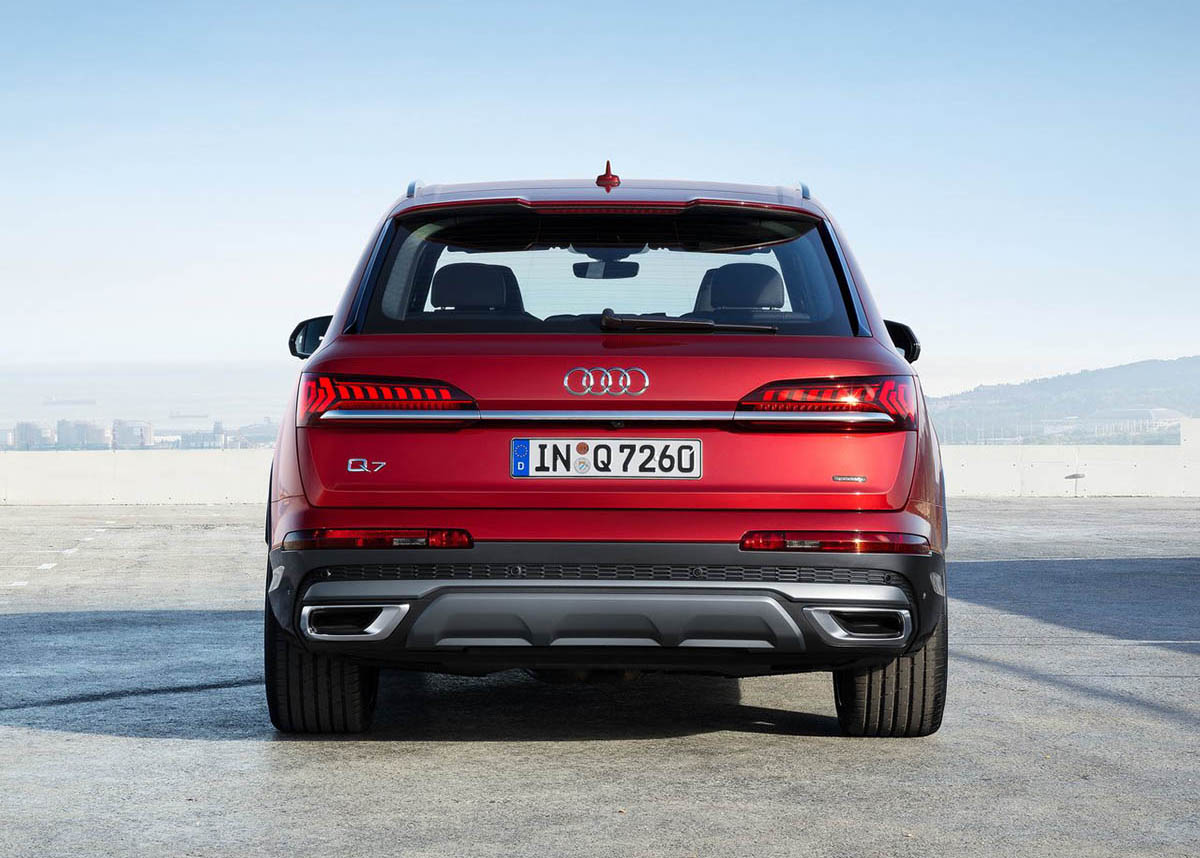 صور-اودي-Q7-2020-(15).jpg