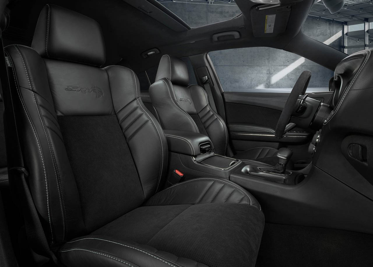 صور-دودج-تشارجر-SRT-هيلكات-وايد-بودي-2020 (17).jpg