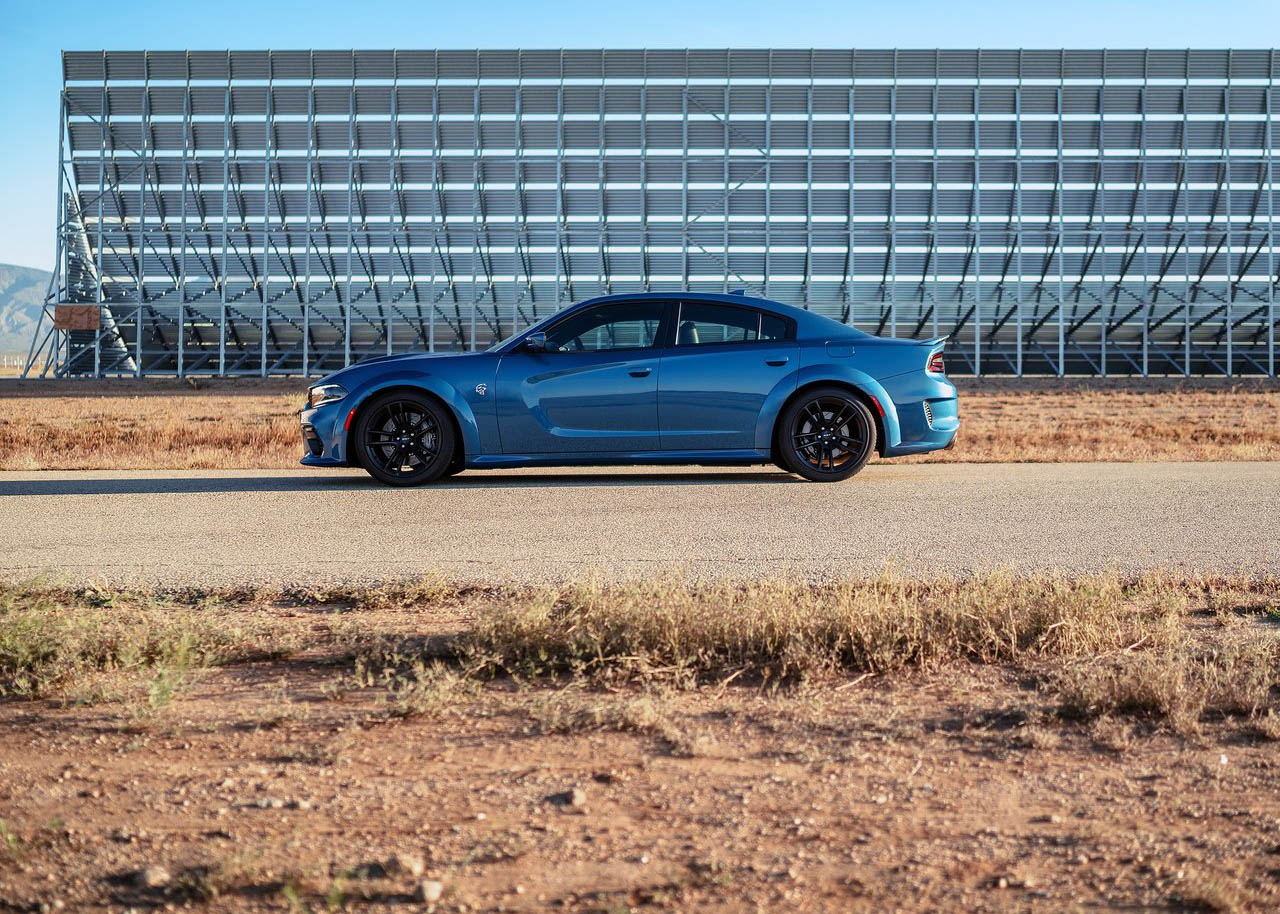 صور-دودج-تشارجر-SRT-هيلكات-وايد-بودي-2020 (7).jpg