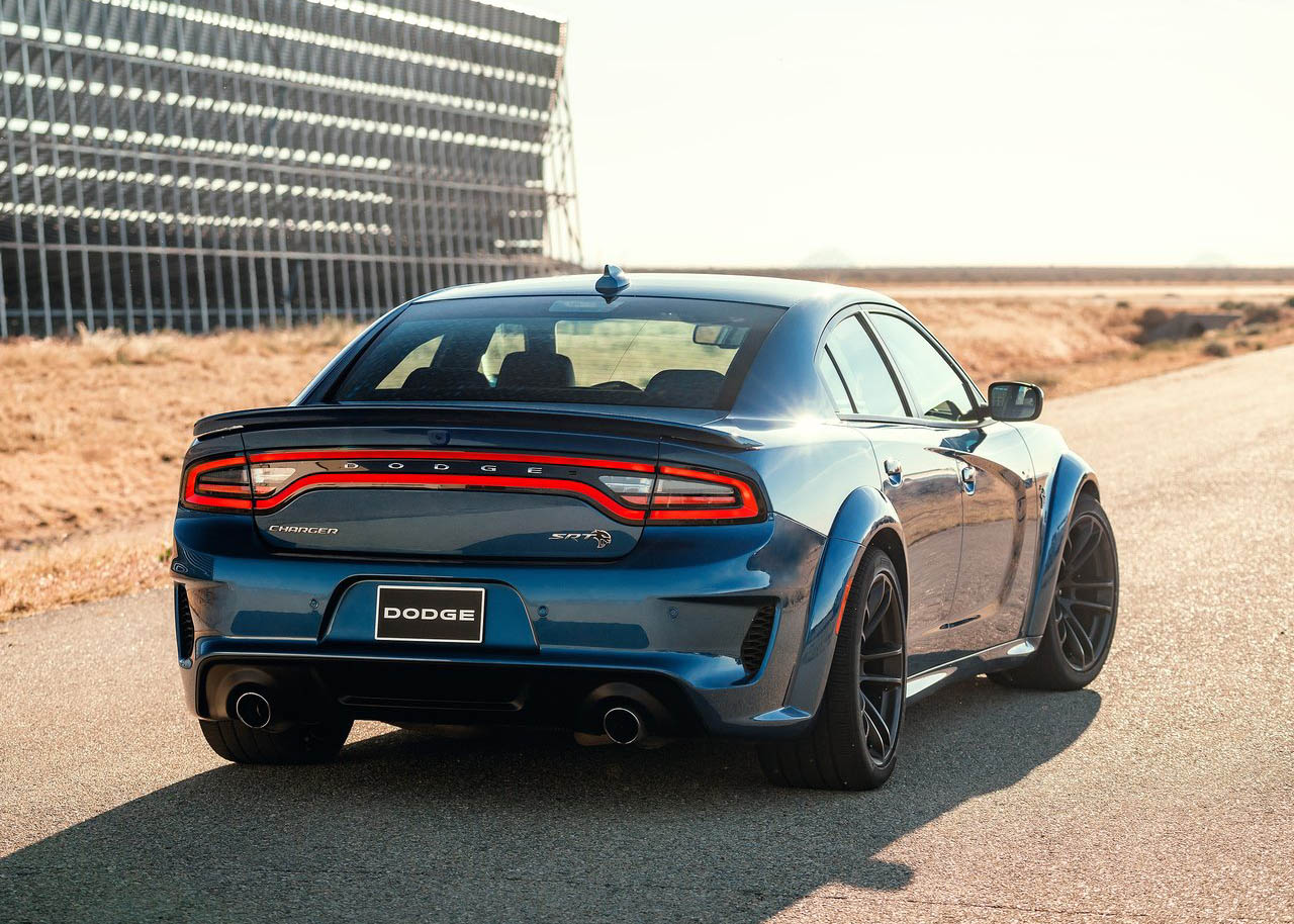 صور-دودج-تشارجر-SRT-هيلكات-وايد-بودي-2020 (9).jpg