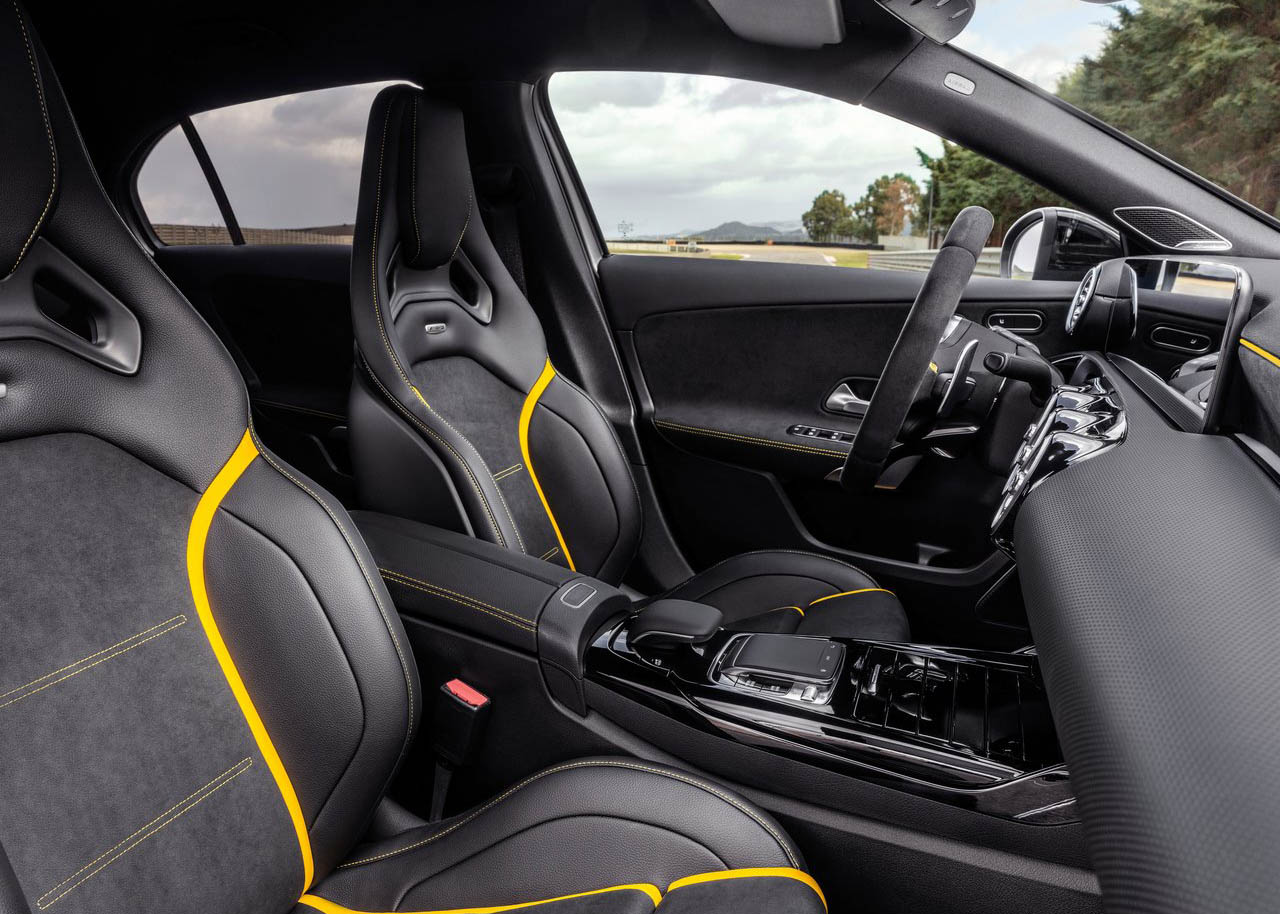 مرسيدس A45 AMG 2020 (11).jpg