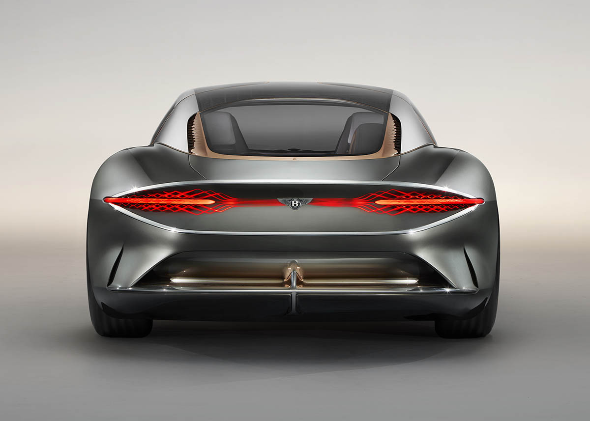 بنتلي EXP 100 GT (6).jpg