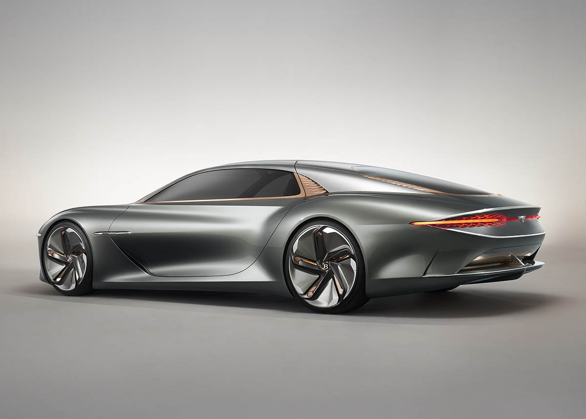 بنتلي EXP 100 GT (7).jpg