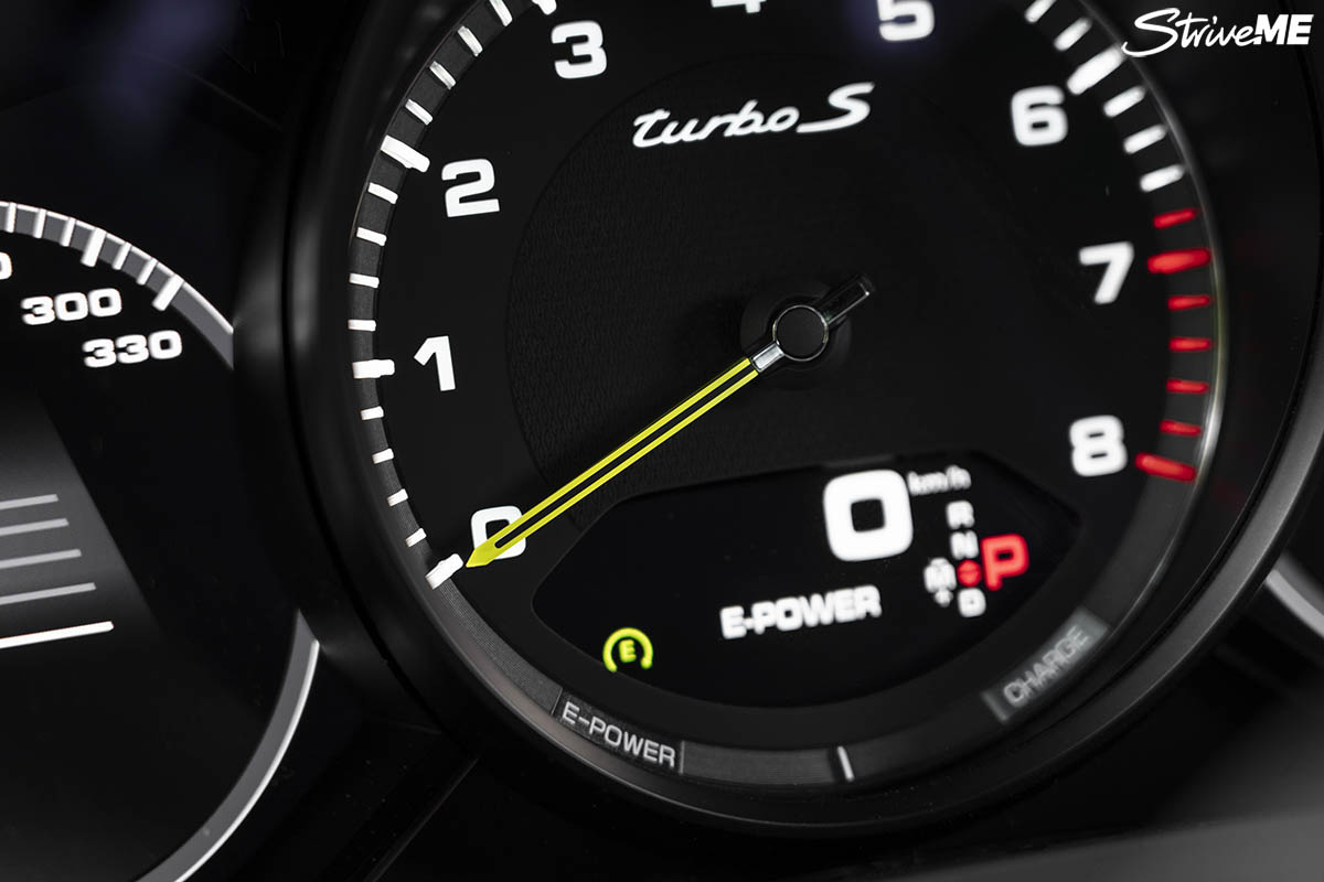 بورشه كايين تيربو هايبرد - (20).jpg