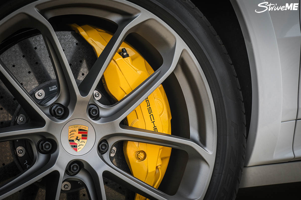 بورشه كايين تيربو هايبرد - (38).jpg