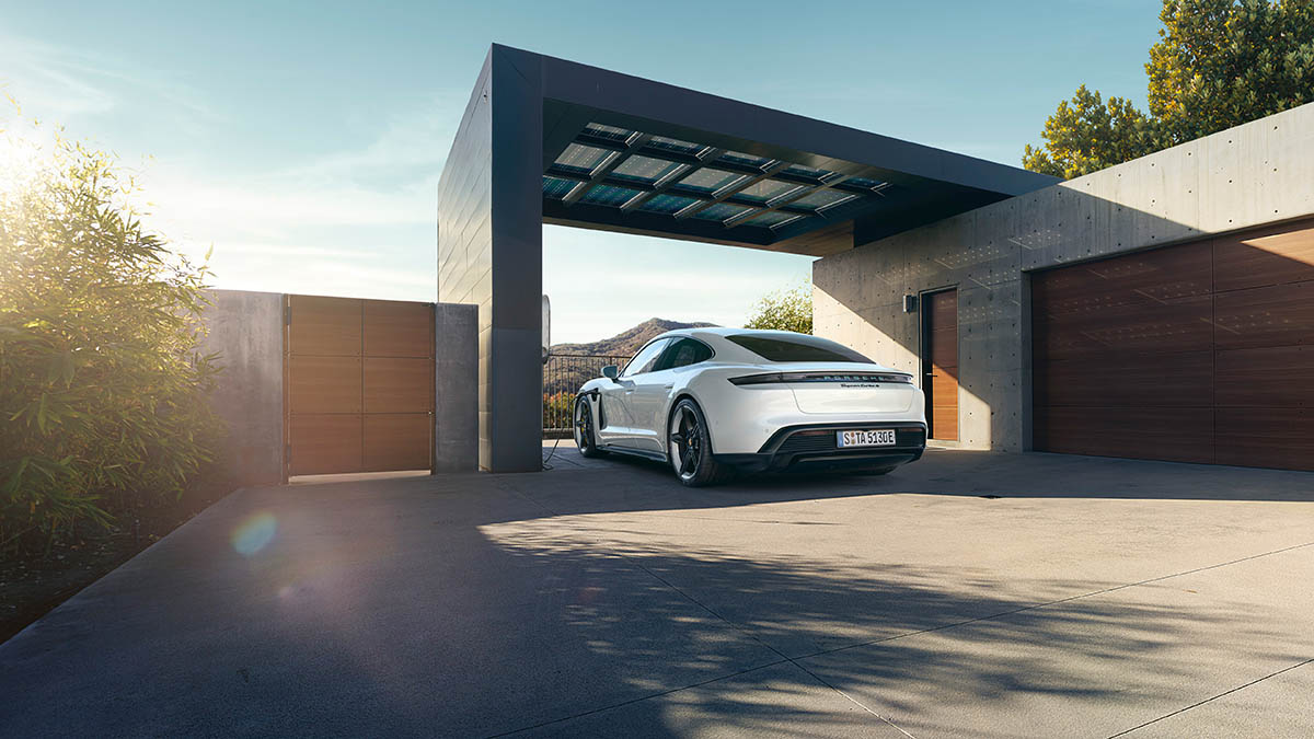 بورشه تايكان 2020 - (6).jpg