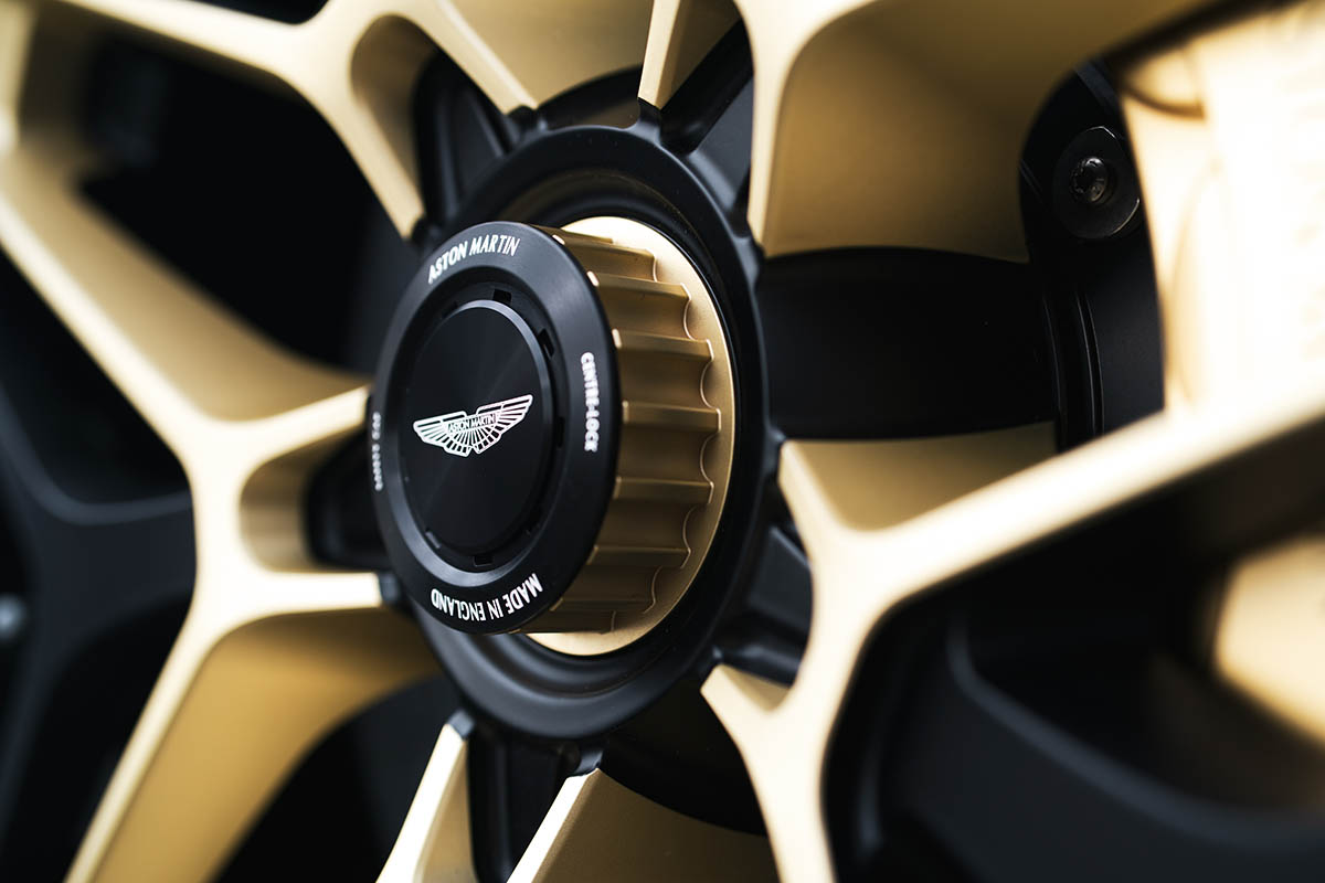 استون مارتن DBS GT زاجاتو  (11).jpg