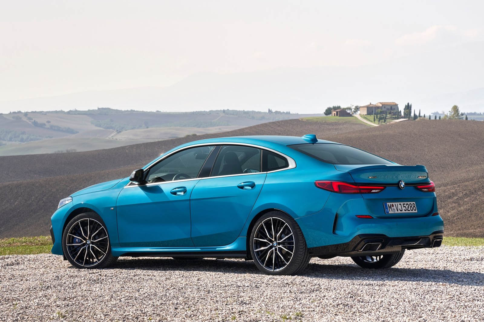 بي ام دبليو الفئة الثانية جران كوبيه - (11).jpg