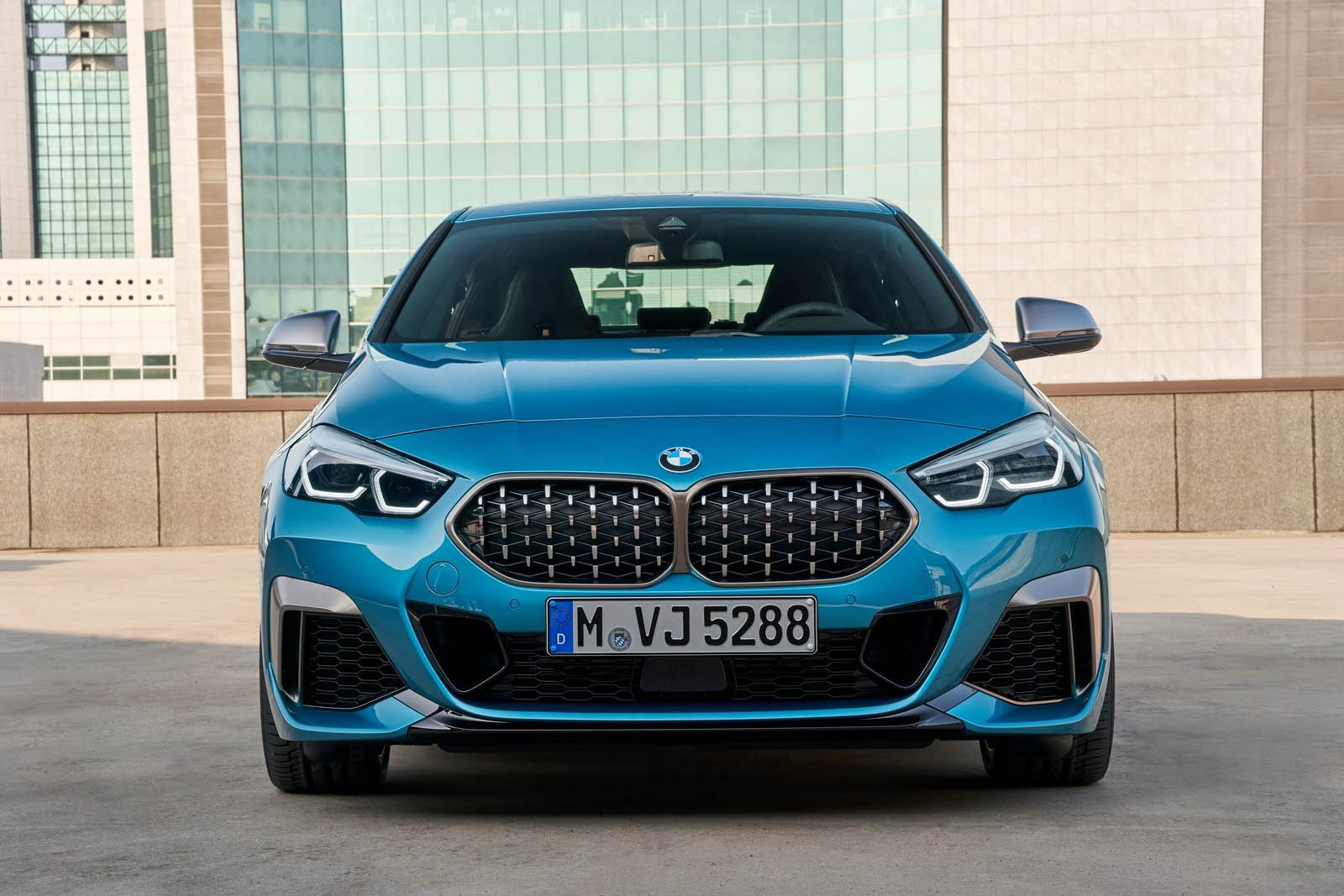 بي ام دبليو الفئة الثانية جران كوبيه - (14).jpg