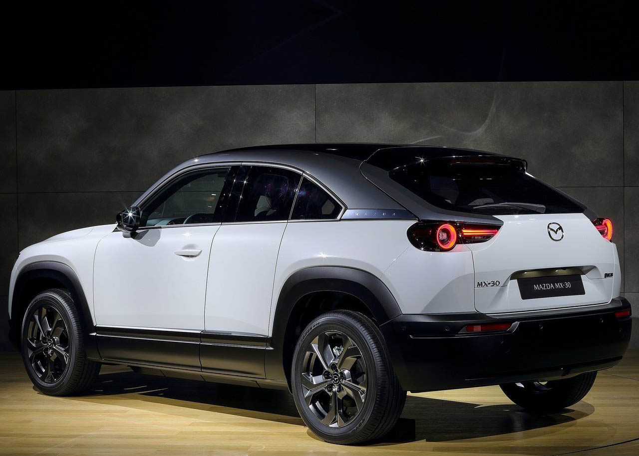مازدا MX-30 (5).jpg