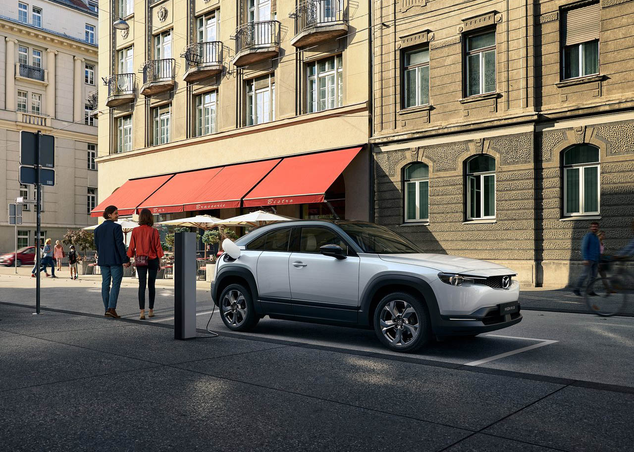 مازدا MX-30 (8).jpg