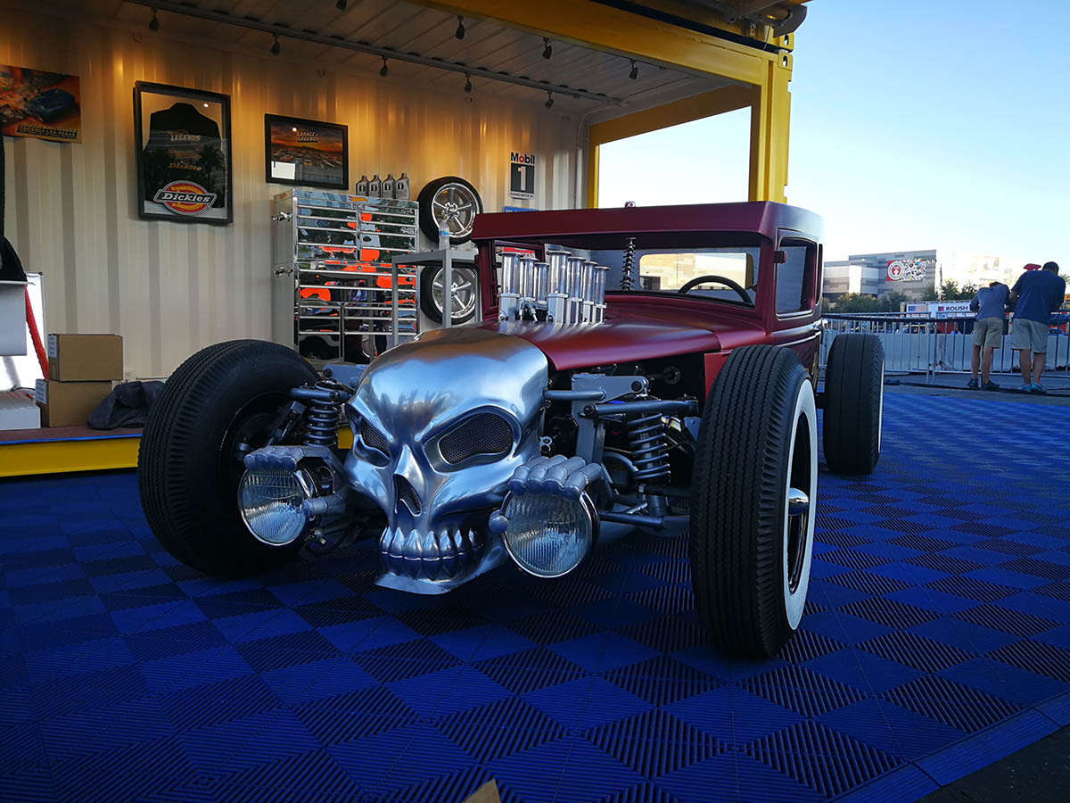 البوم صور معرض سيما للسيارات المعدلة 2019 سيارات  (13).jpg