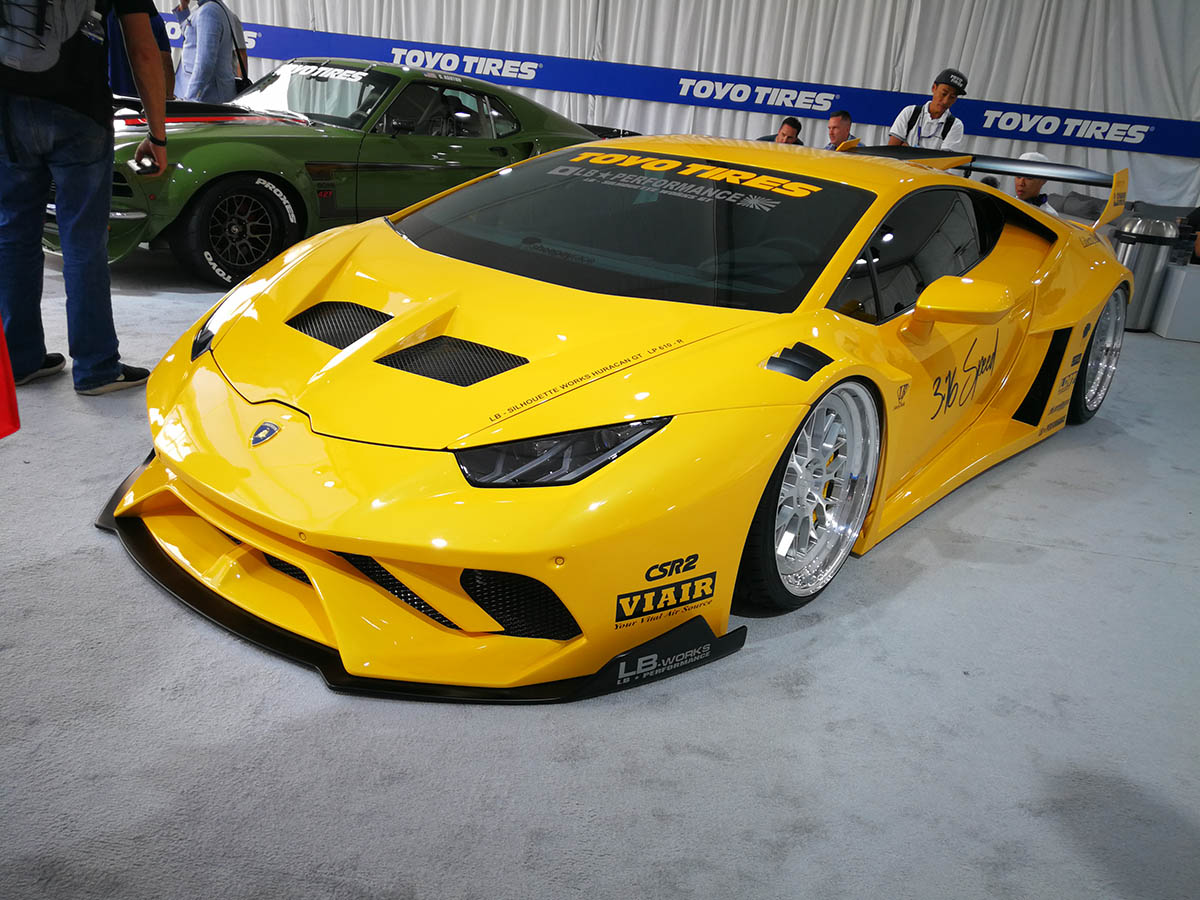 البوم صور معرض سيما للسيارات المعدلة 2019 سيارات  (77).jpg