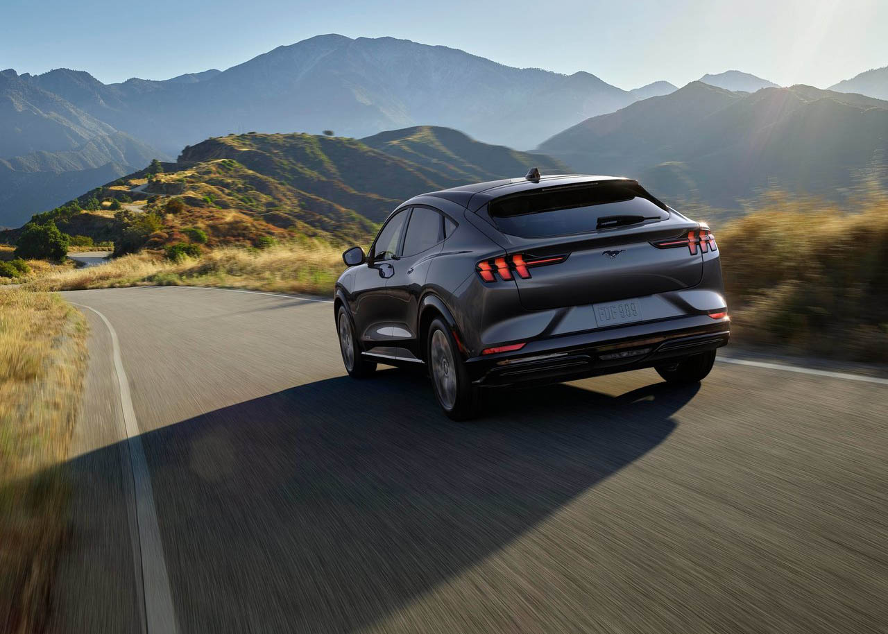 فورد موستنح ماك إي 2021 - (9).jpg