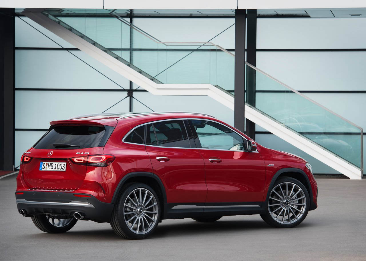 GLA 2021 صور مرسيدس (18).jpg