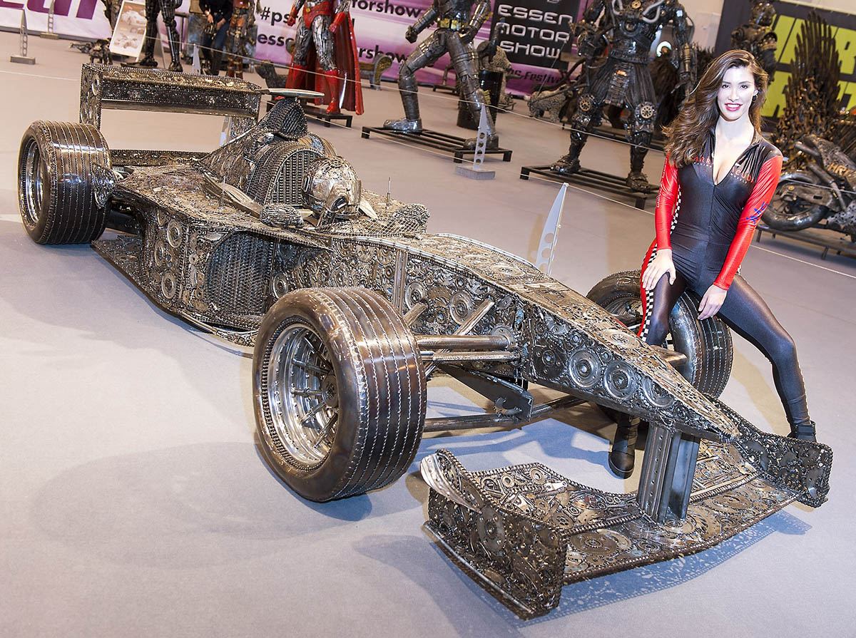 صور معرض ايسن للسيارات المعدلة 2019 (20).jpg