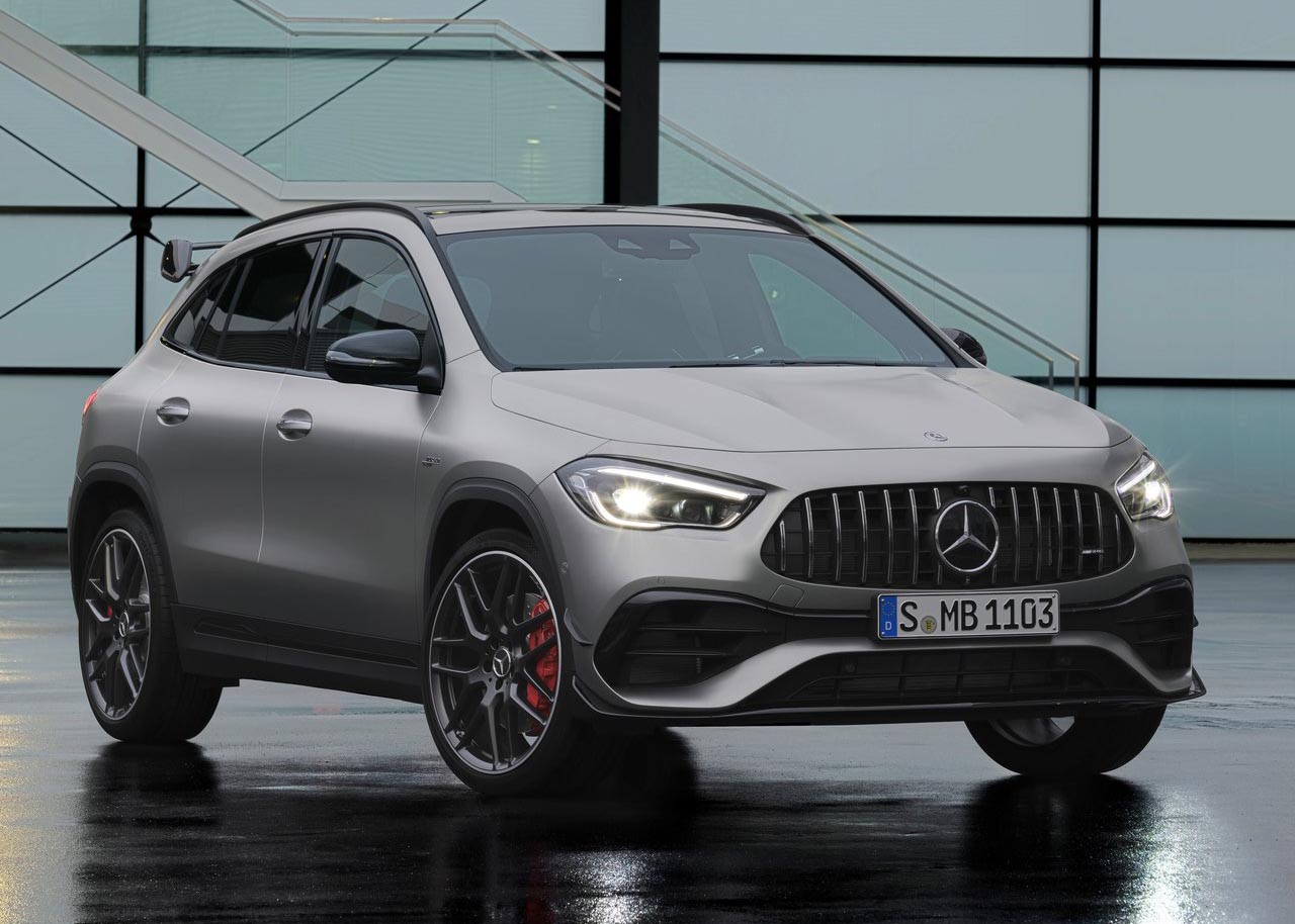 صور-مرسيدس-GLA-45-AMG-2021-01.jpg