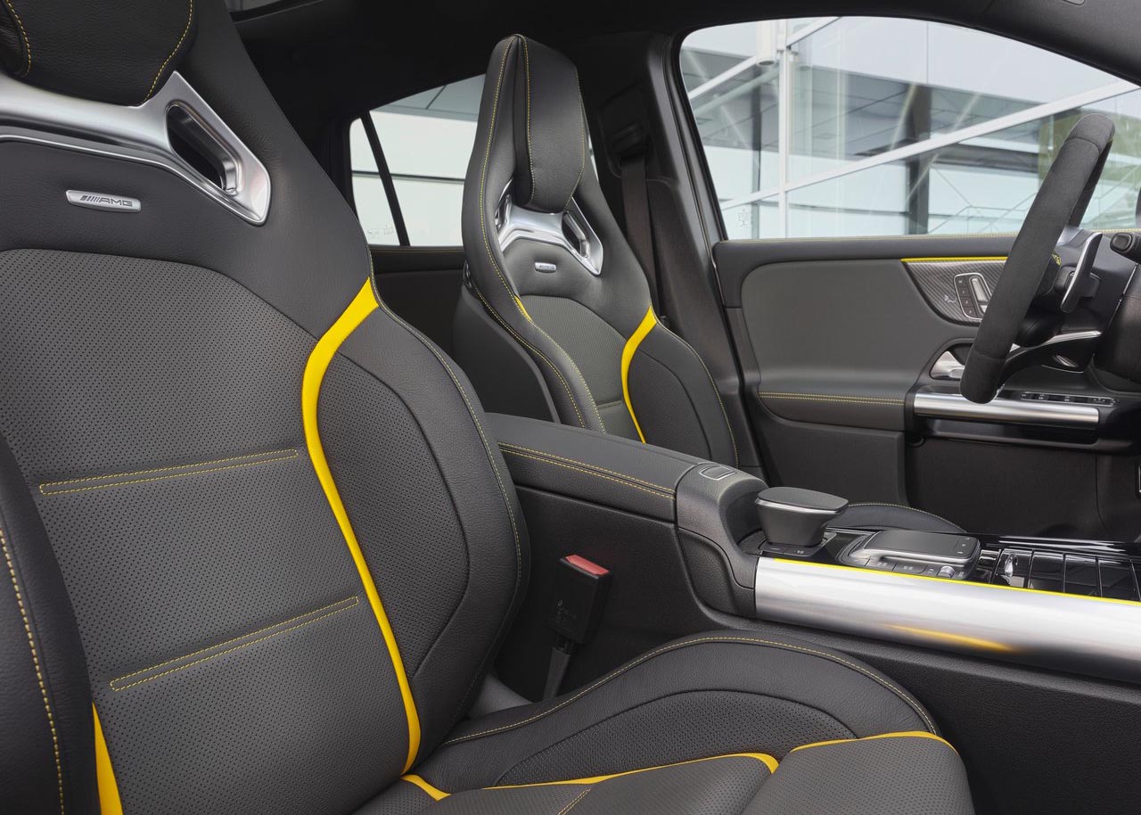 صور-مرسيدس-GLA-45-AMG-2021-03