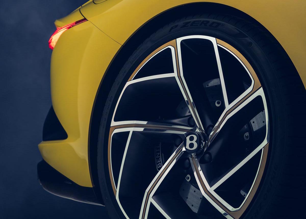 صور بنتلي مولينر باكالار 2021 -  (16).jpg