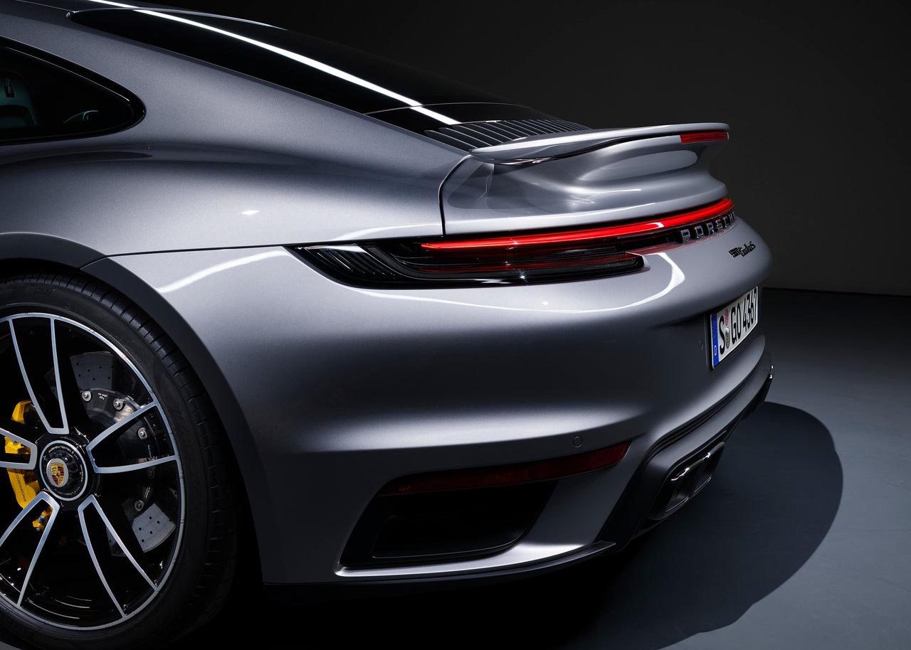 صور بورشه 911 تيربو أس 2021 (15).jpg