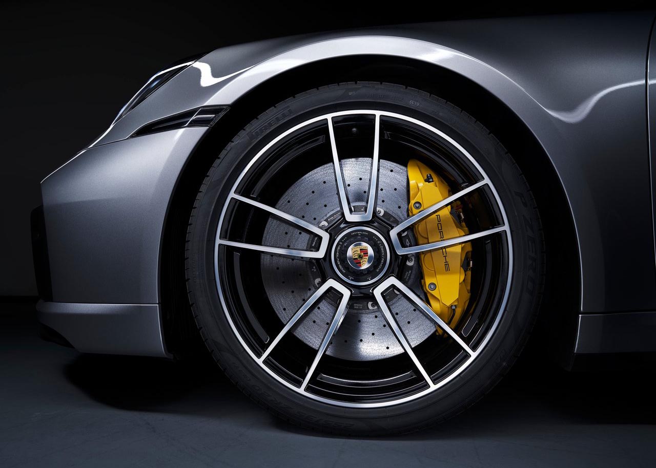 صور بورشه 911 تيربو أس 2021 (16).jpg