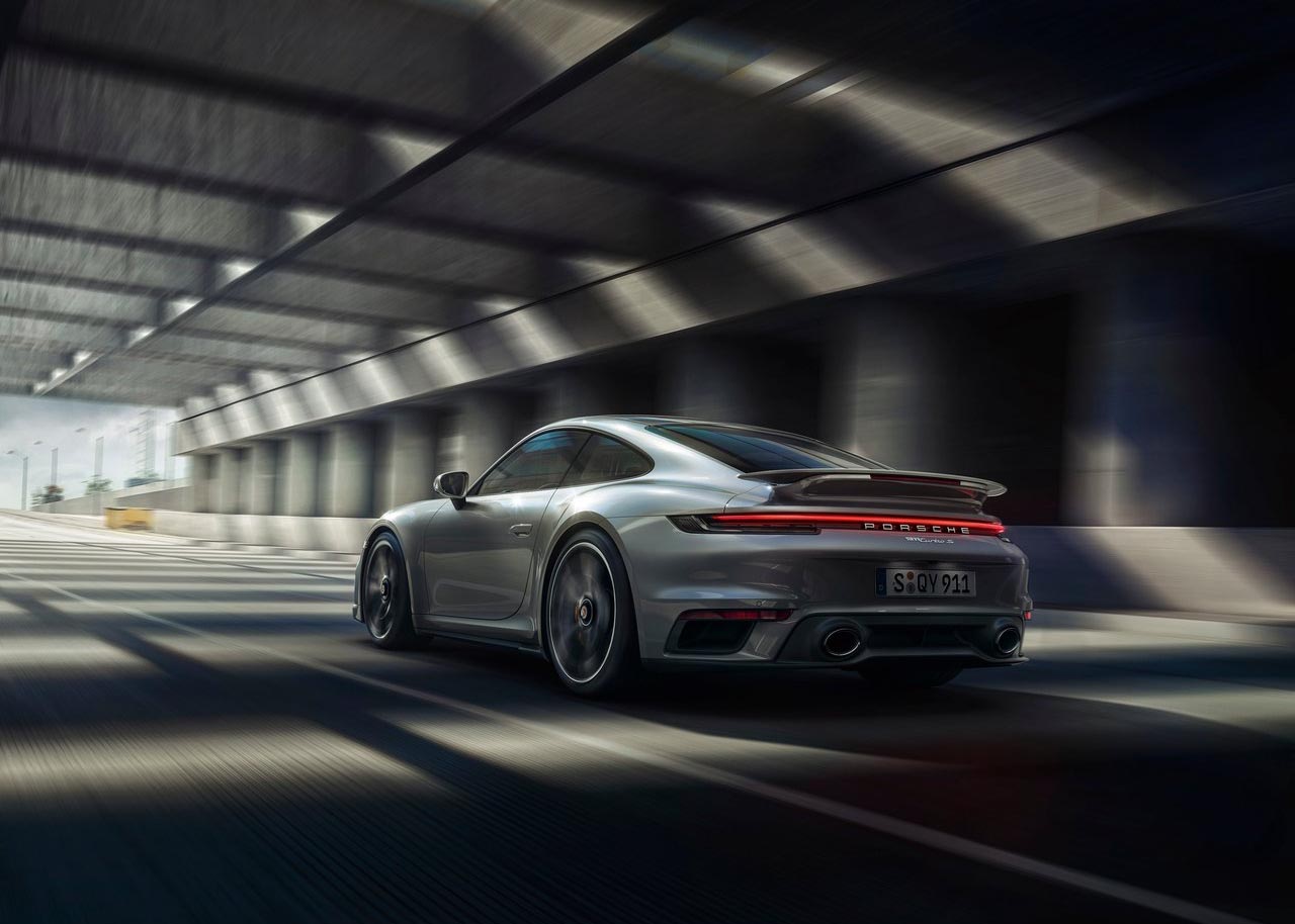 صور بورشه 911 تيربو أس 2021 (8).jpg