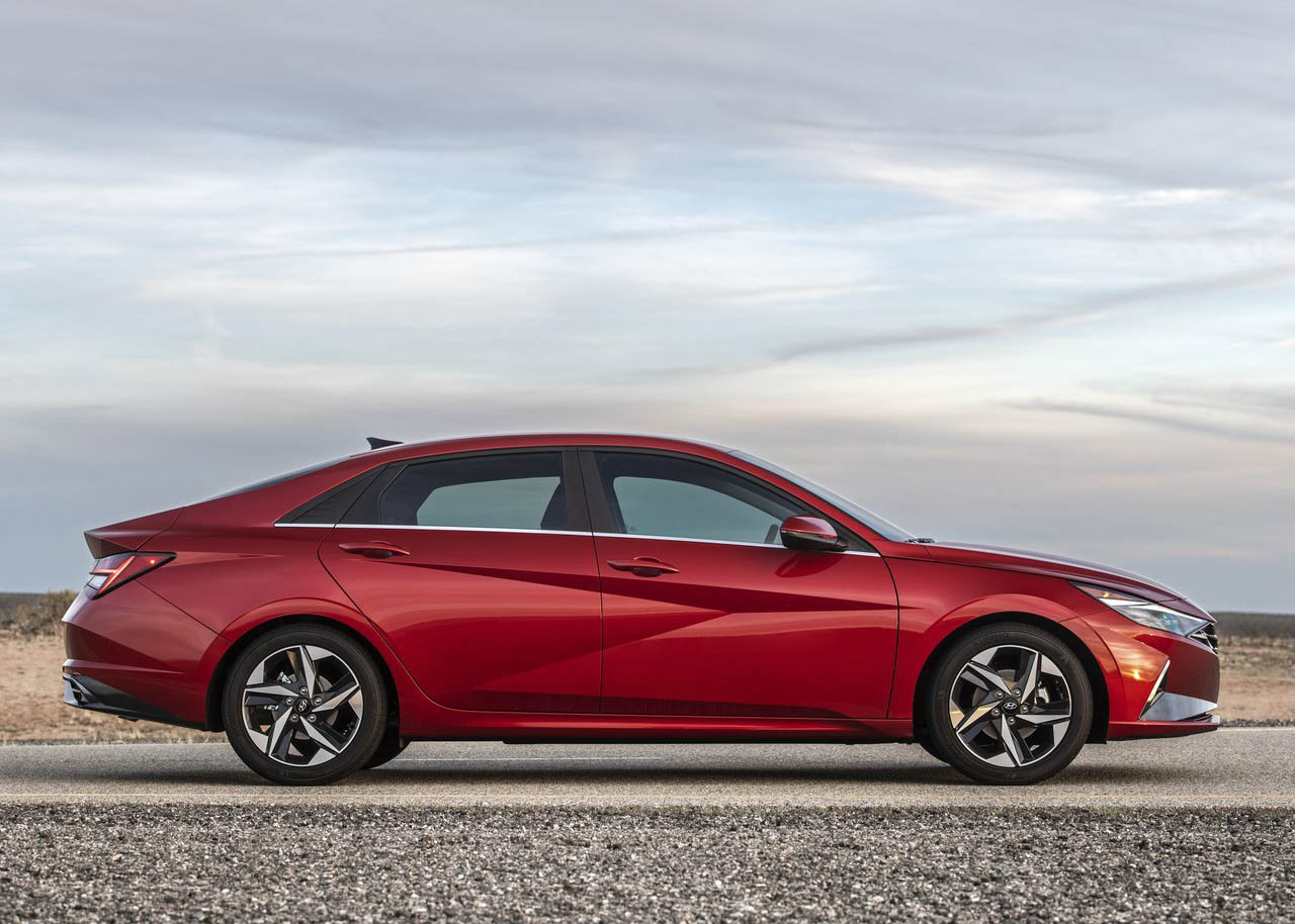 هيونداي النترا 2021 - 08.jpg