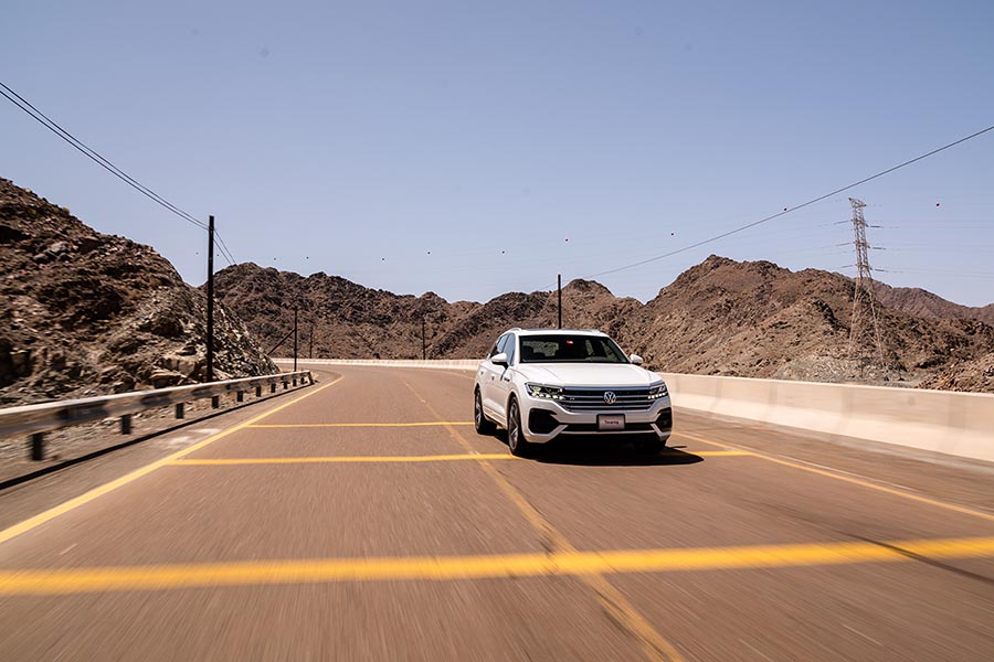 تجربة فولكس واجن طوارق R-Line 2020 -(6).jpg