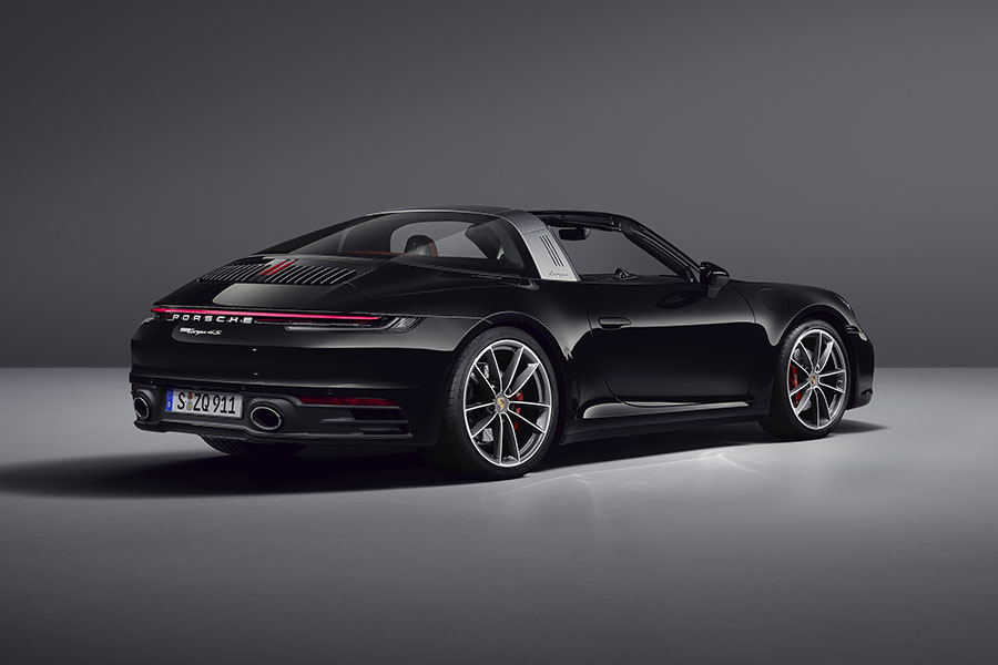 بورشه 911 تارغا 2021 (11).jpg