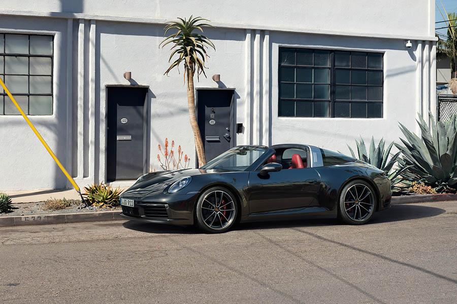 بورشه 911 تارغا 2021 (3).jpg