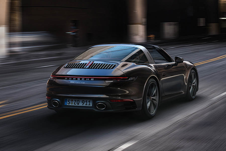 بورشه 911 تارغا 2021 (4).jpg