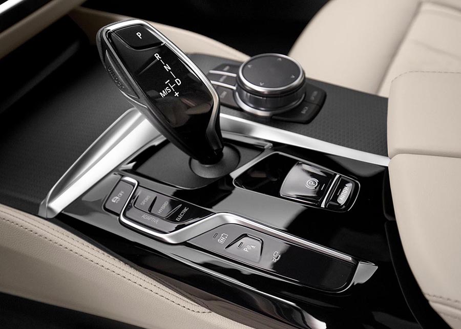 بي ام دبليو الفئة الخامسة 2021 - (12).jpg