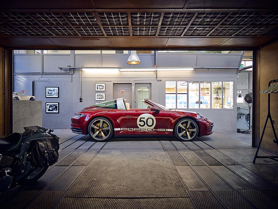 بورشه 911 تارجا Heritage Design Edition (22).jpg