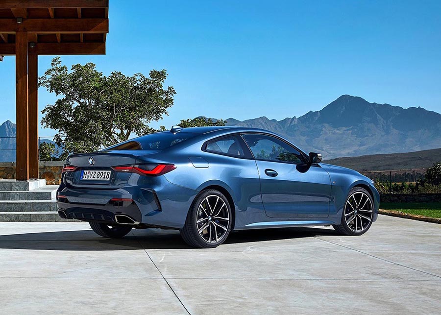 صور بي ام دبليو الفئة الرابعة 2021 - (18).jpg