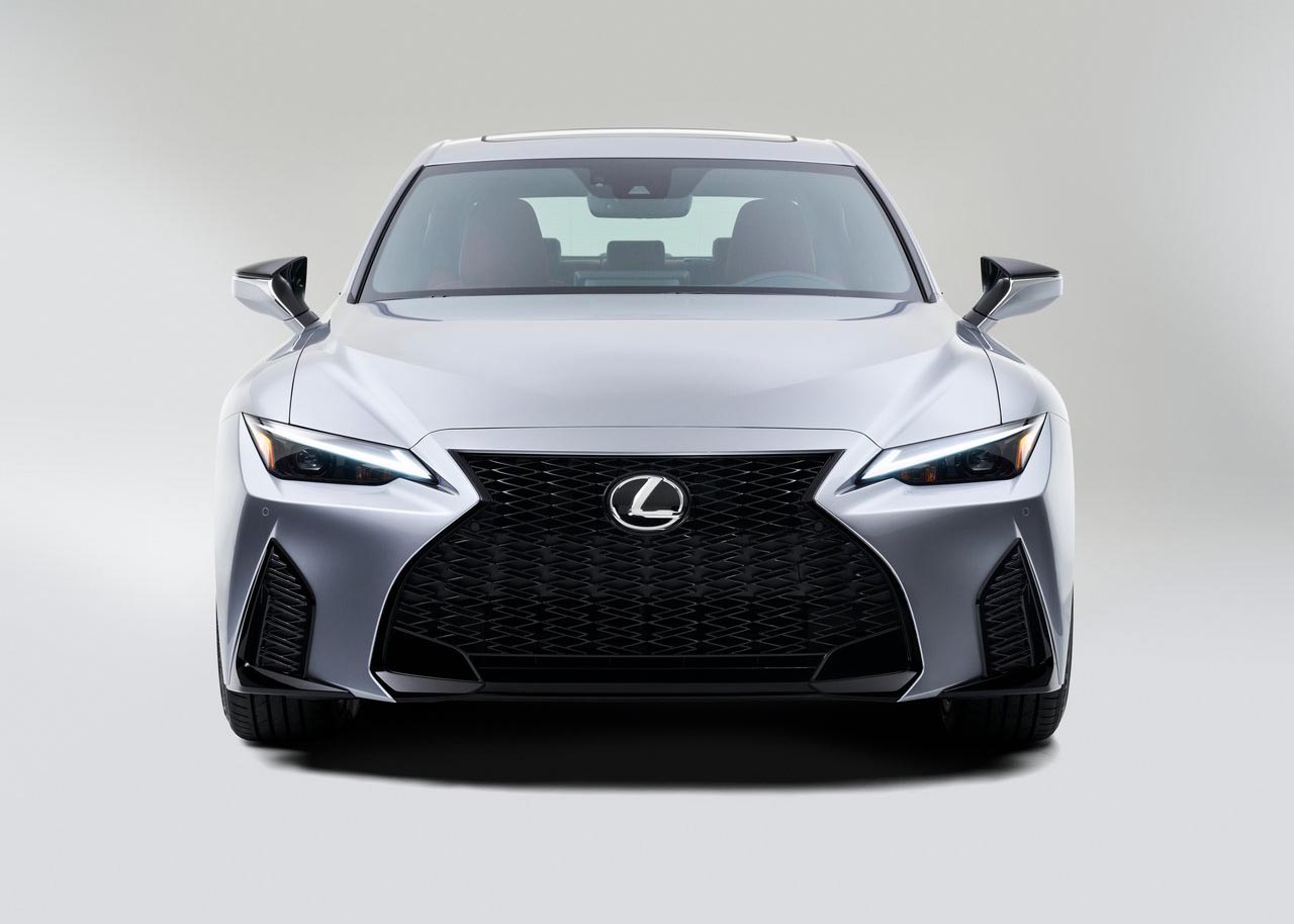 لكزس IS 2021 (14).jpg