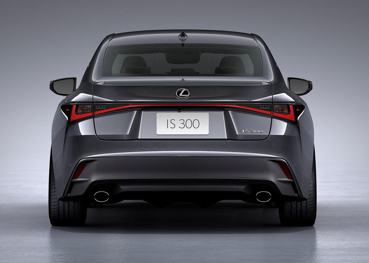 لكزس IS 2021 (20).jpg