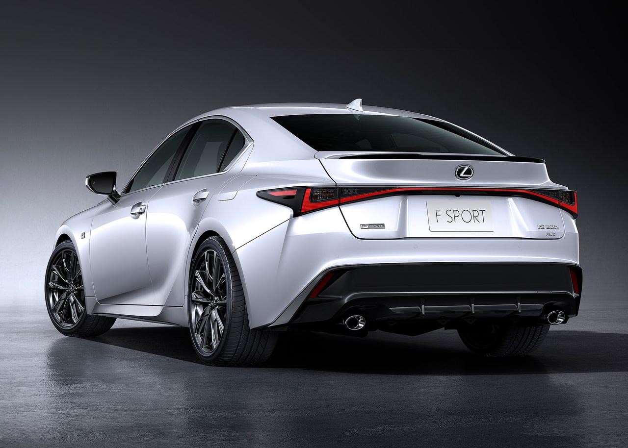 لكزس IS 2021 (22).jpg