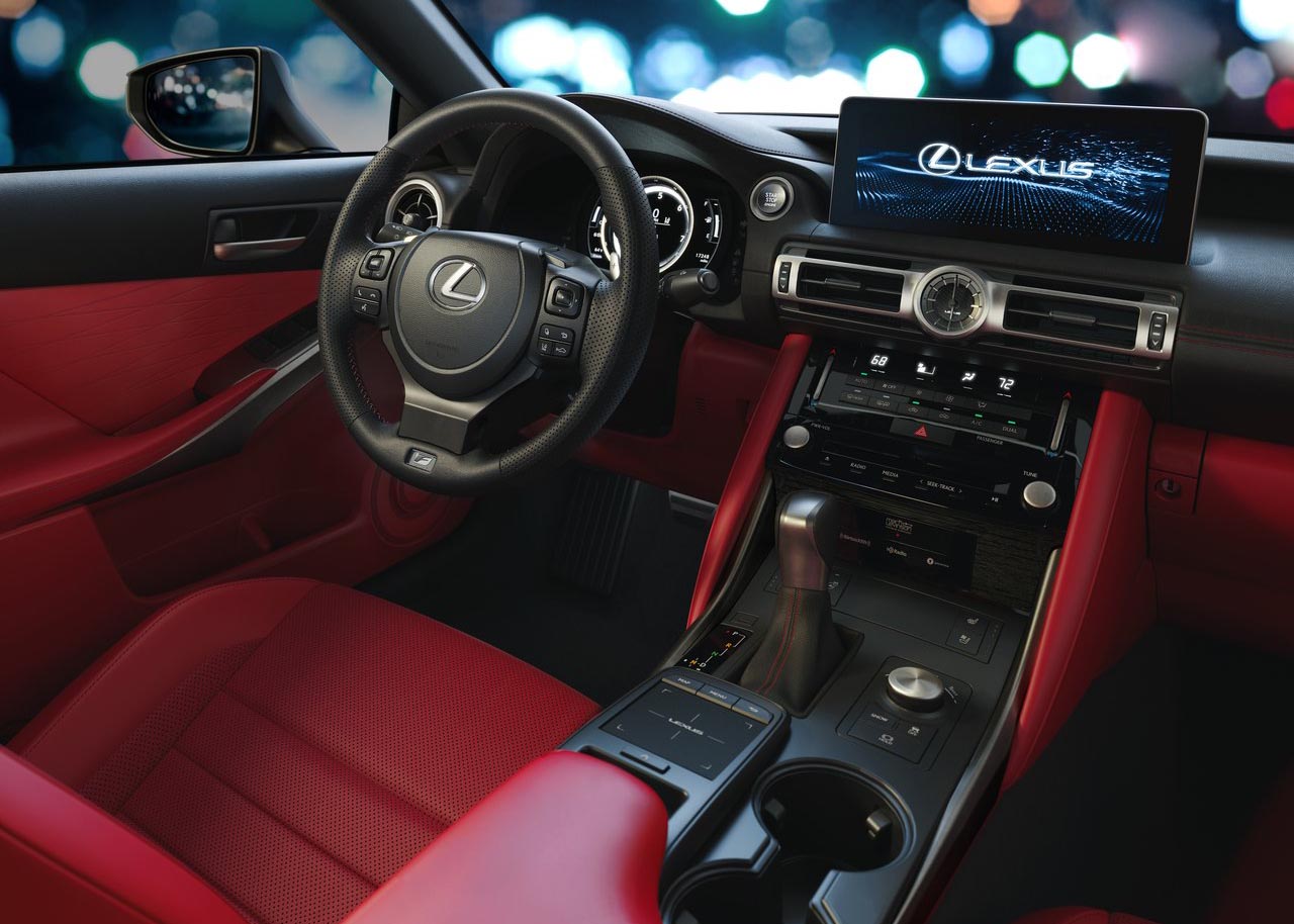 لكزس IS 2021 (25).jpg