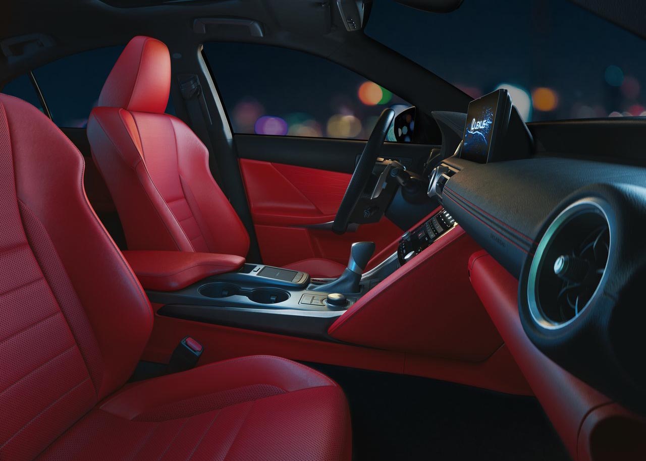 لكزس IS 2021 (26).jpg