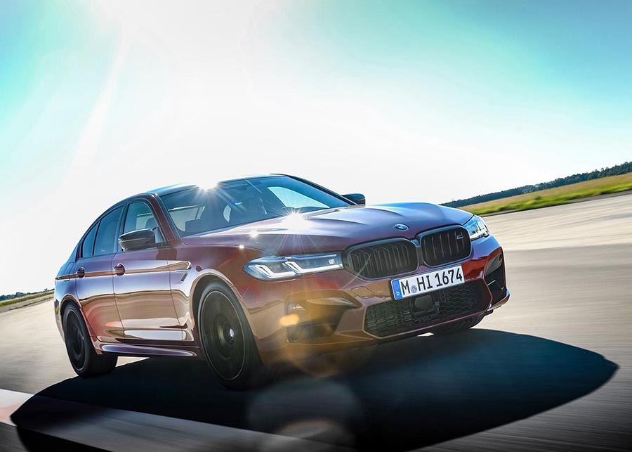 بي ام دبليو ام 5 كومبيتيشن 2021 - (17).jpg