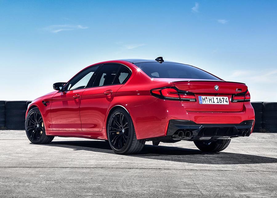 بي ام دبليو ام 5 كومبيتيشن 2021 - (4).jpg