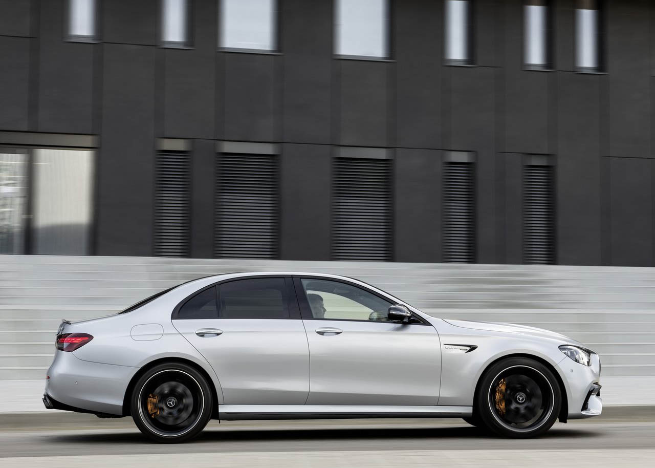 مرسيدس E63 S 2021 - (7).jpg