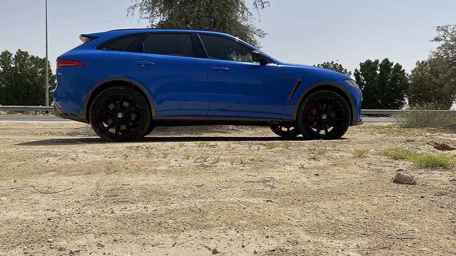 صور تجربة جاكوار أف بايس SVR 2020 - (10).jpg