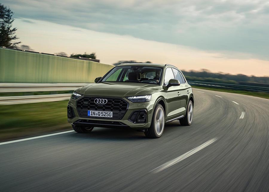 اودي Q5 2021 - 05.jpg