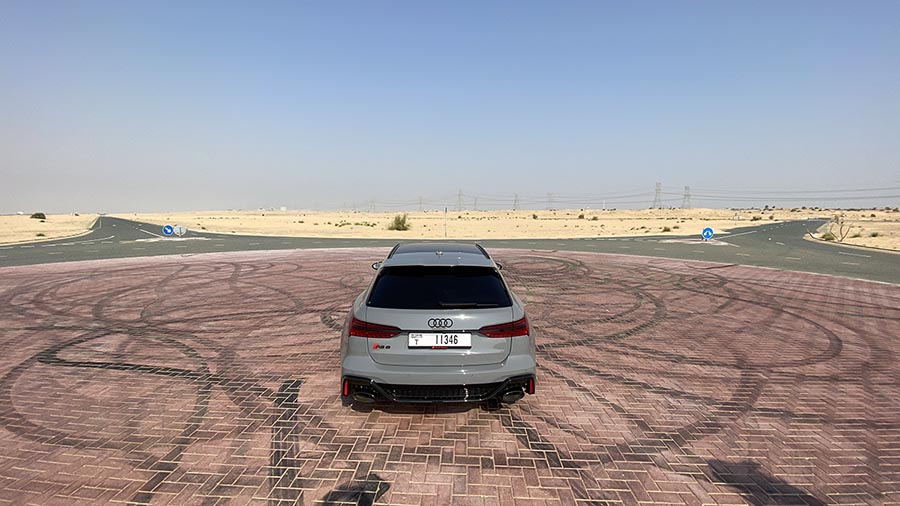 اودي RS6 (8).jpg