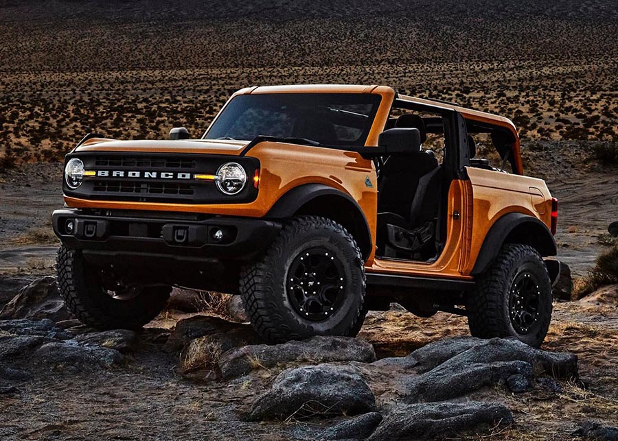 فورد برونكو 2021 - 01.jpg