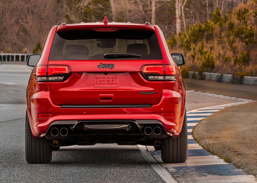 جيب جراند شيروكي تراك هوك 2020 - 09.jpg